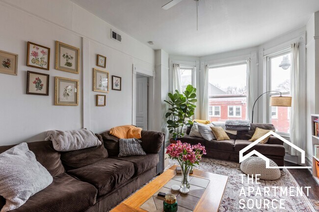 Photo - 2465 N Lincoln Ave Unit 3