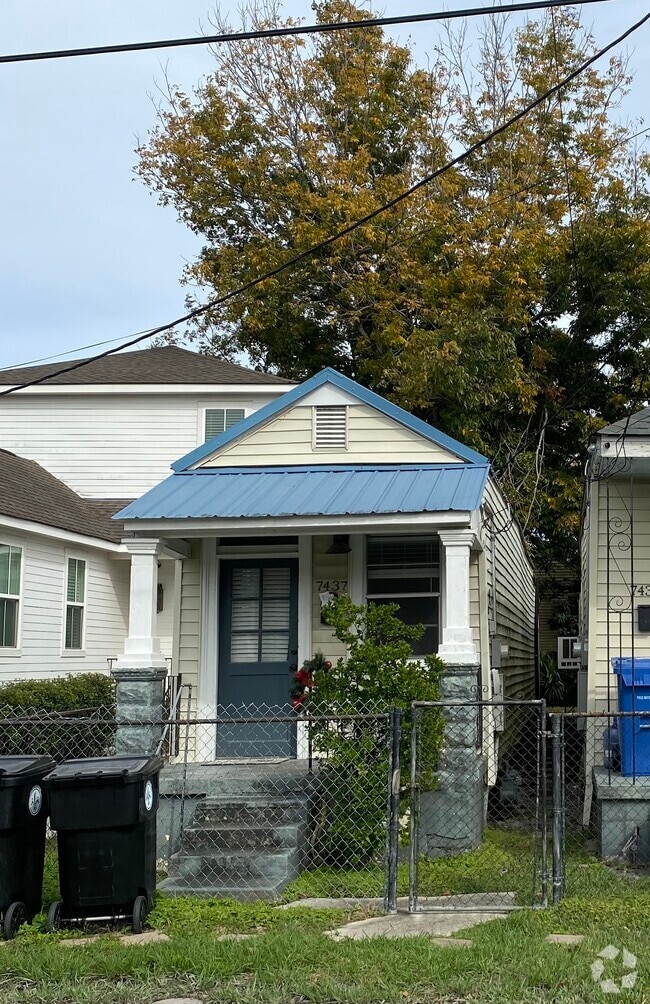 Building Photo - 7437 Garfield St Rental