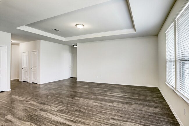 Photo - 30214 Live Oak Way