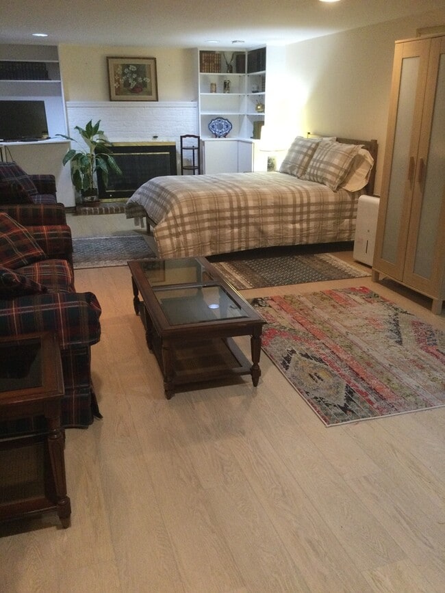 Photo - 2819 Key Blvd