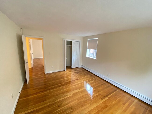 Building Photo - 27 Allston St Rental