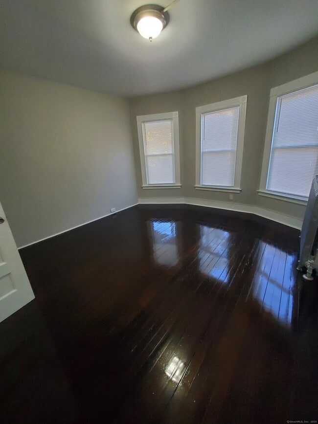 Photo - 432 Dixwell Ave Unit 1st Floor