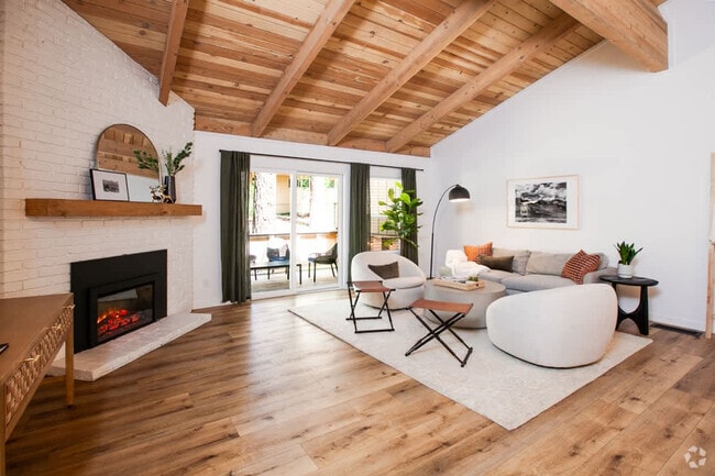 Building Photo - 321 Ski Way Unit ID1250765P Rental