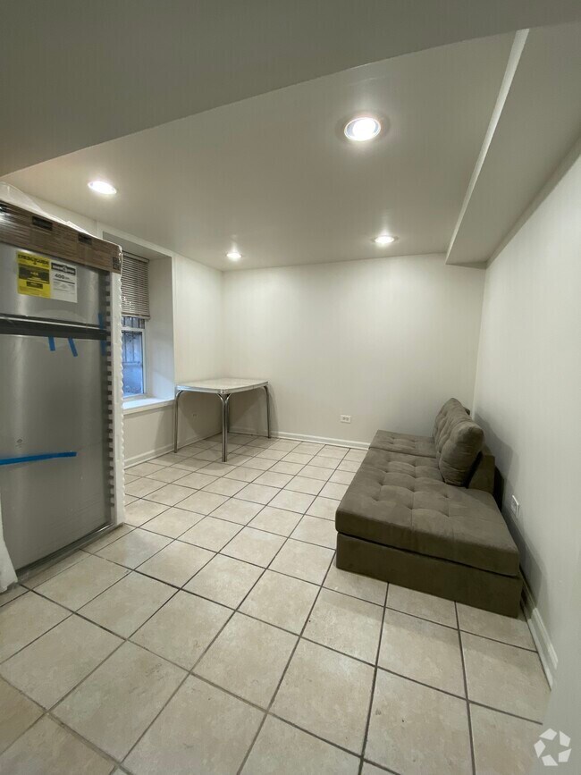 Building Photo - 260 W 24th Pl Unit BR Rental