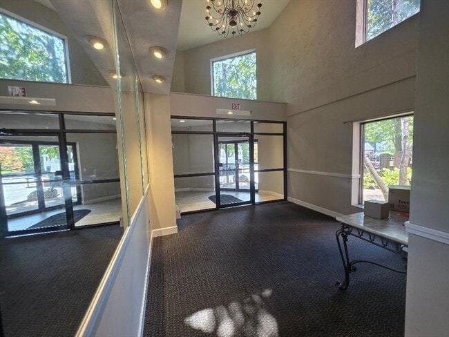 Photo - 123 Elm St Unidad C4 Rental