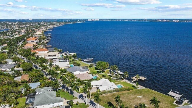 Photo - 252 Bayshore Dr