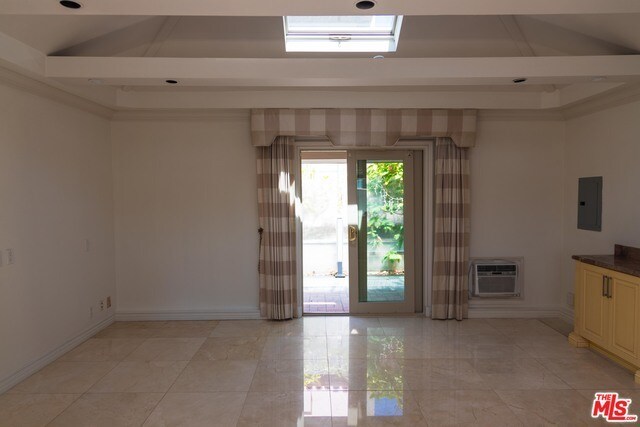 Photo - 720 San Vicente Blvd