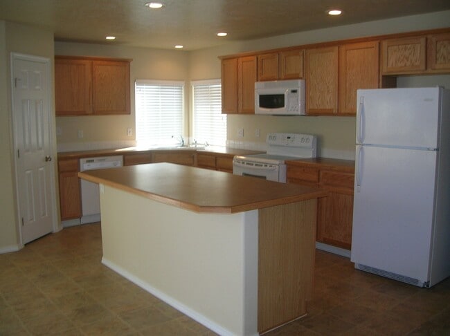 Photo - Nice home located in SE Boise near Les Bois Jr. High