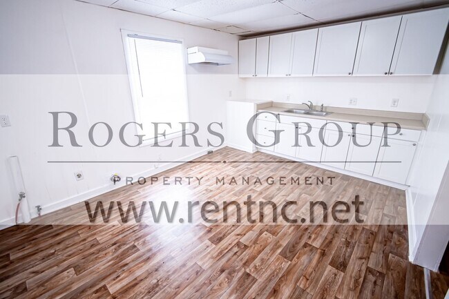 Photo - Homes for rent in Henderson NC - 408 E. Mo...