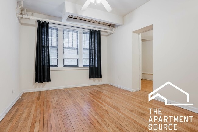 Photo - 638 W Arlington Pl Unit 55G