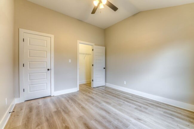 Photo - 1807 Jackson Ave