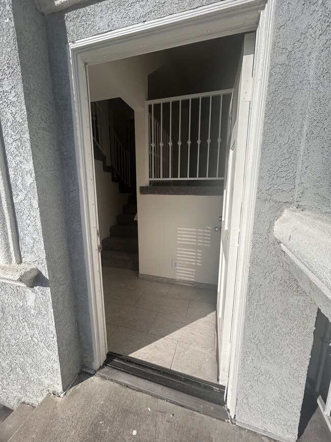 Photo - Heart of Mar Vista Unit 101