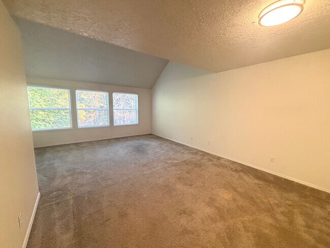 Photo - Super Cute Spacious 2BD 2BA in the Hillsda... Unit 1308 - #8