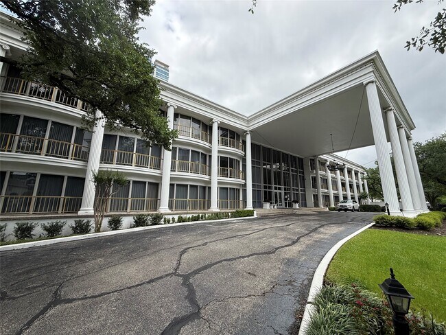 Photo - 5050 Ambassador Way Unit 212