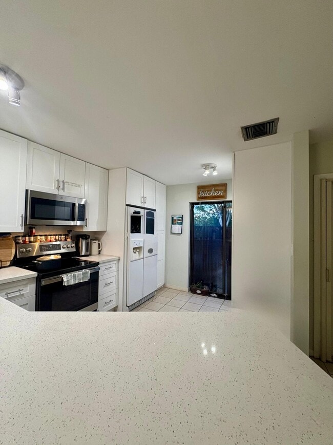Photo - 7650 Lago Del Mar Dr