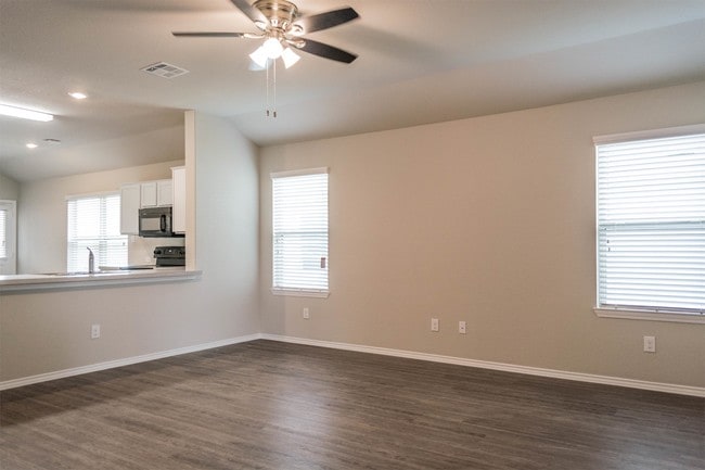 Photo - 2340 Arctic Warbler