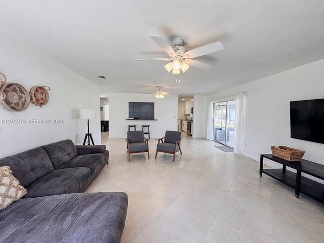 Photo - 9731 Bel Aire Dr