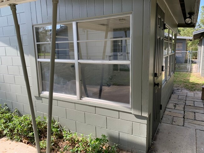 Photo - 127 E Kentucky Ave