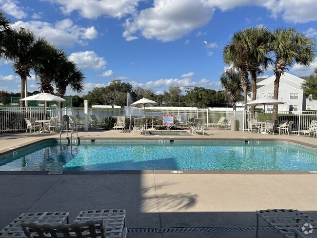Building Photo - 1221 Bermuda Lakes Ln Unit 204 Rental