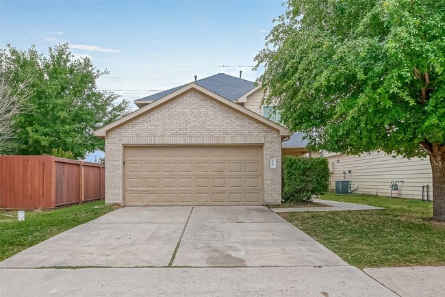 Photo - 838 Darbydale Crossing Ln