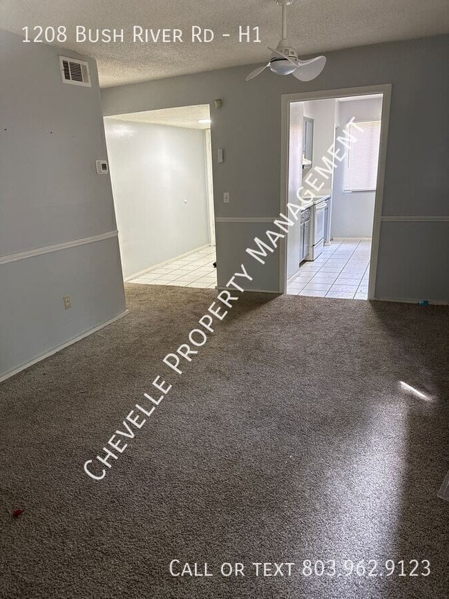 Building Photo - 1208 Bush River Rd Unit H1