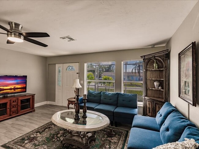 Photo - 1541 SE 42nd Terrace