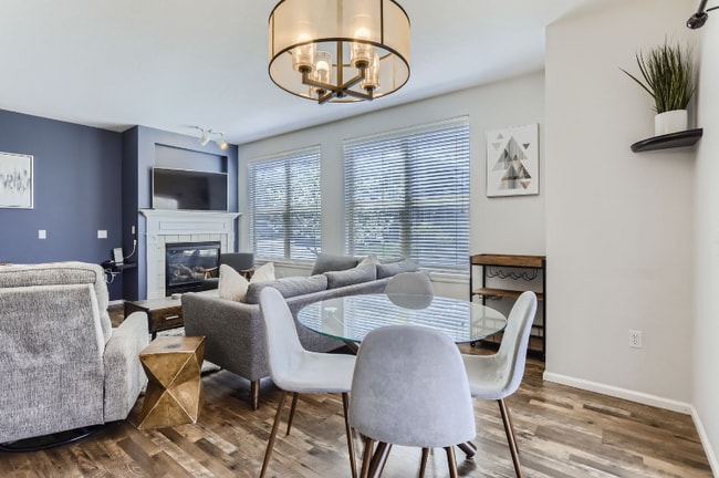 Photo - 1674 Ames Ct Unidad 25