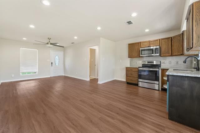 Photo - 304 E Stone Rd