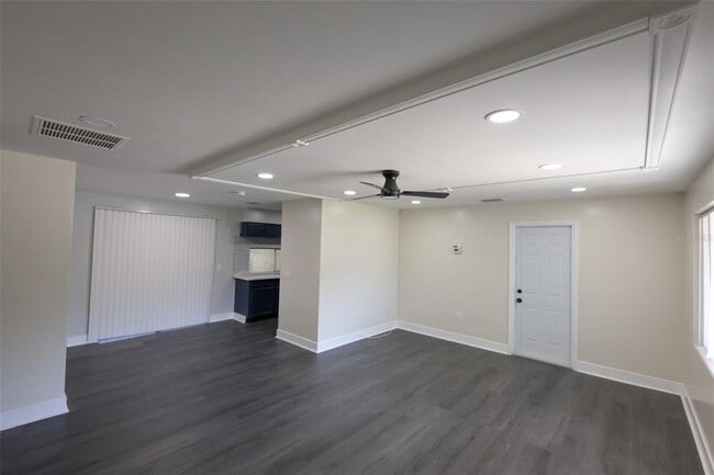 Photo - 1500 Laurel Cir