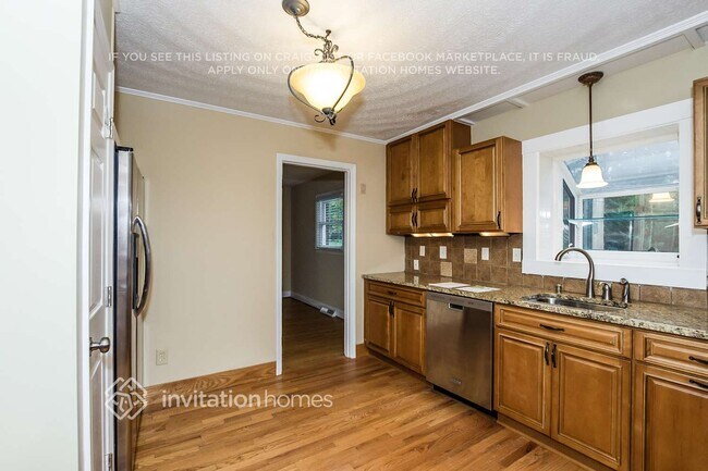 3860 Litchfield Rd