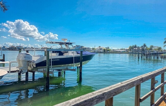 Photo - THIS SIZEABLE 4 BEDROOM, 3 ½ BATH, 2482 SQFT RESIDENCE IS READY FOR A LONG TERM RENTER.