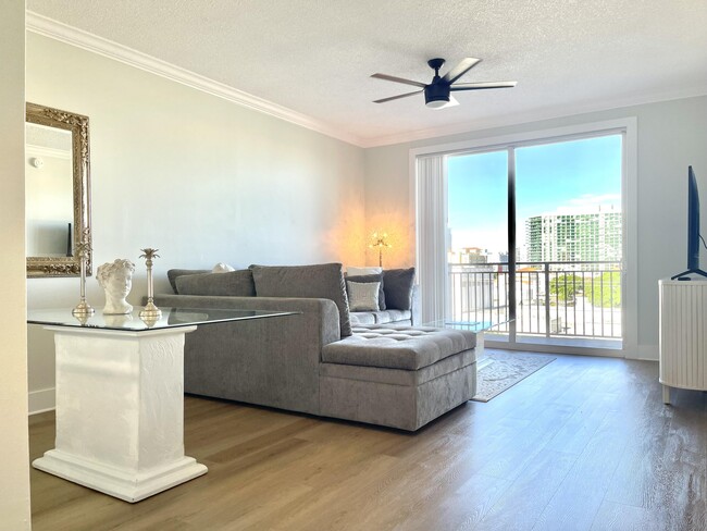 Photo - 616 Clearwater Park Rd Unit 805