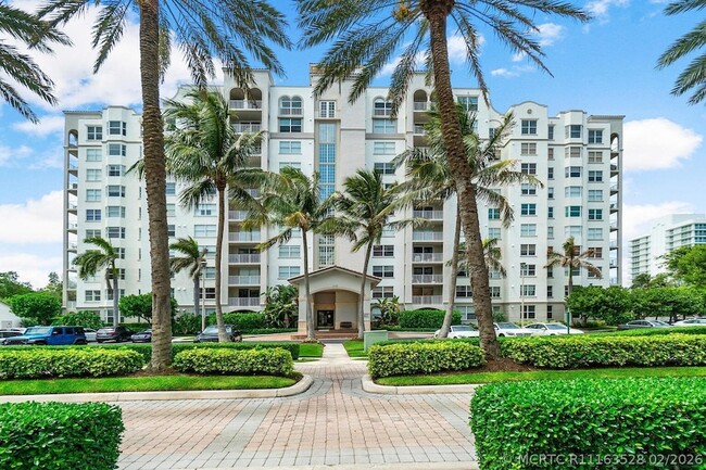 Building Photo - 3606 S Ocean Blvd Unit 402