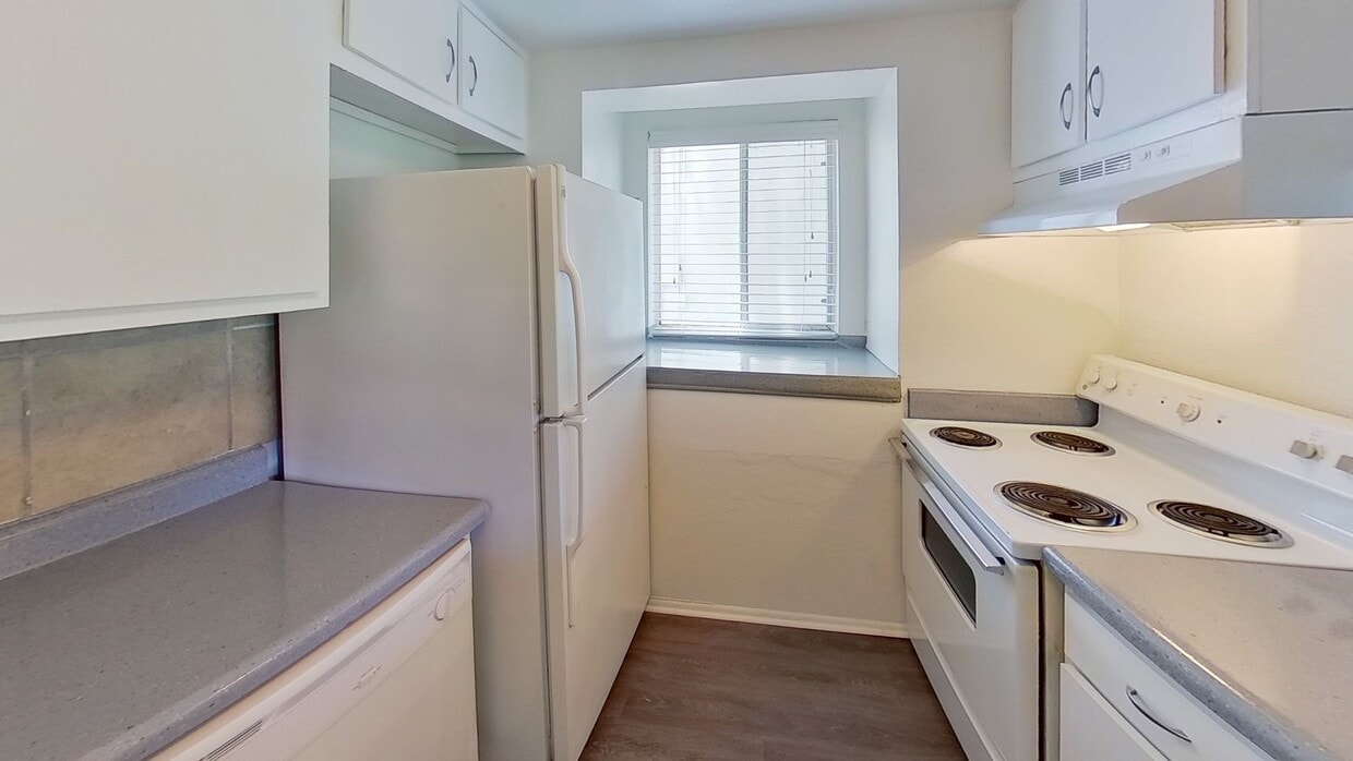Photo - The Bahia Apartments