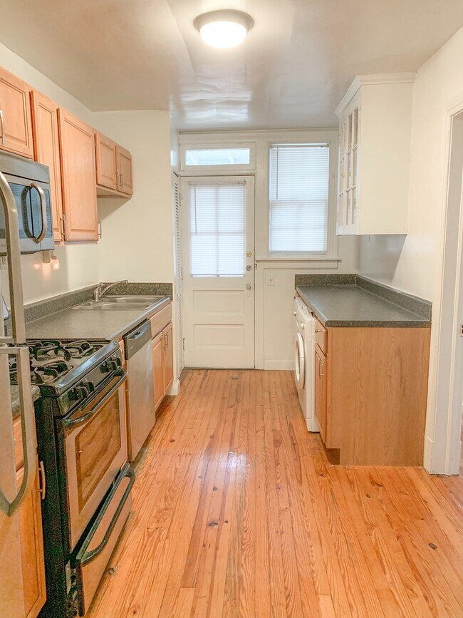Photo - 3503 Hanover Ave Unit Apt #A