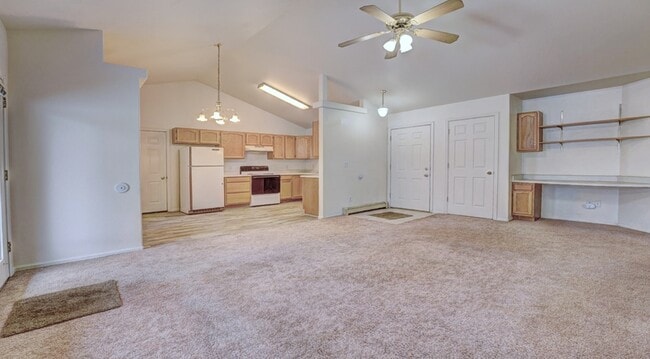 Photo - 503 Sabil Dr