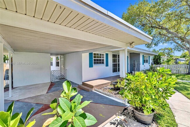 Photo - 228 SW 3rd Terrace