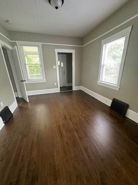 Photo - 308 W Scott St