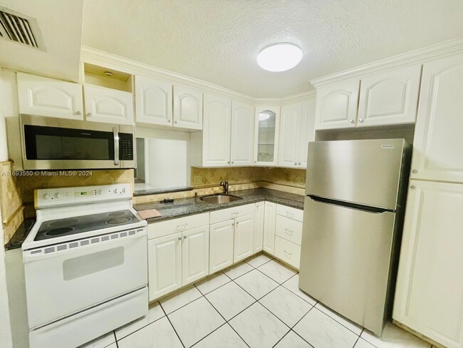 Photo - 1401 NE 191st St Condo Unit D111