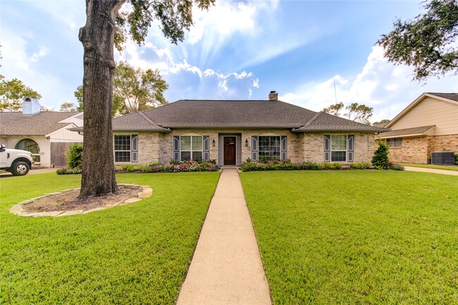 Photo - 2523 Anniston Dr