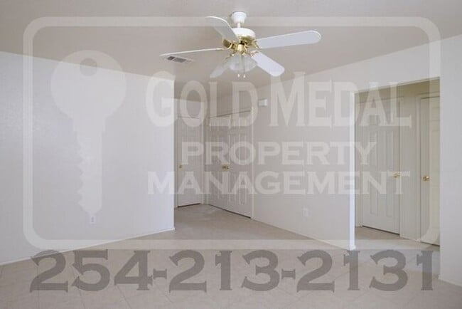 Photo - 3402 Hereford Ln