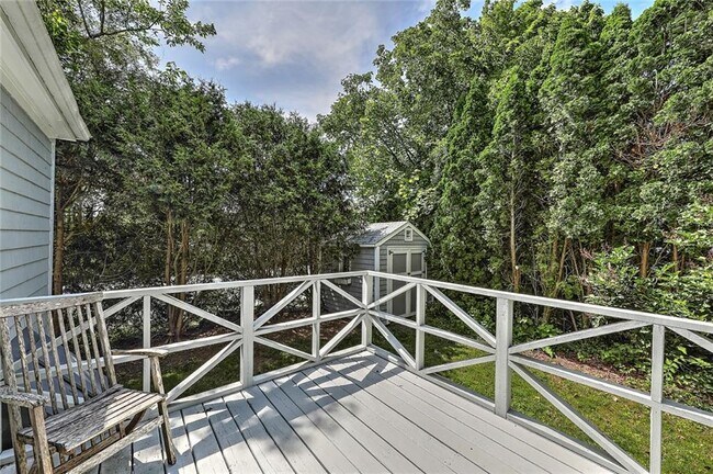 Photo - 25 Anoka Ave