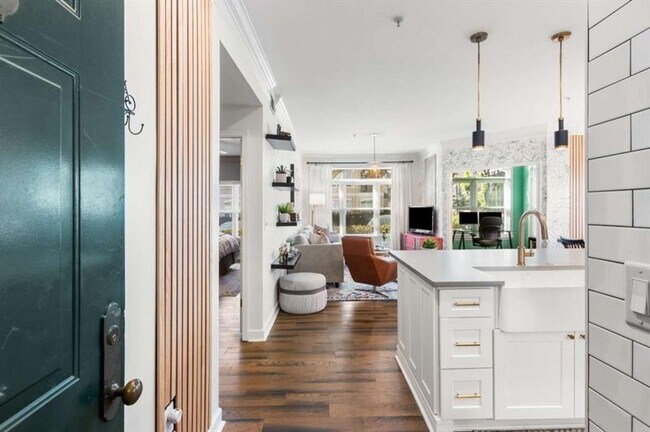 Photo - 955 Juniper St NE Unit 4121