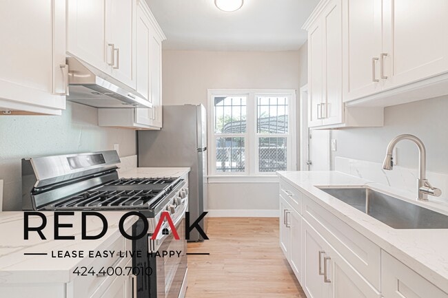 Photo - 1623 W 39th Pl Unit 1