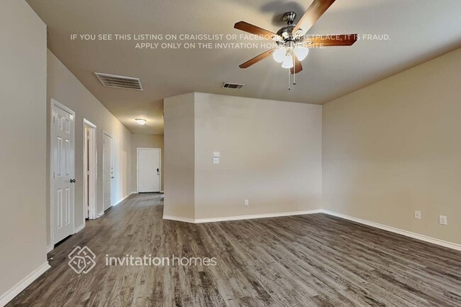 1833 Wickham Dr