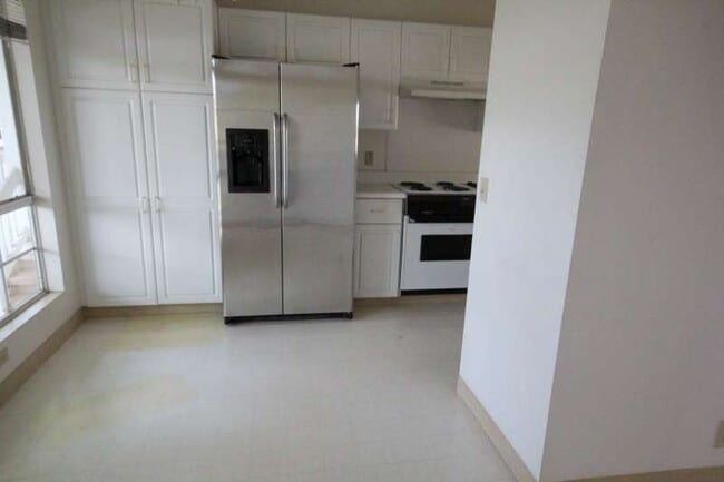 Photo - WAIKELE LIVING! 2 Bed, 2 Bath, 2 Parking Townhouse located at Highlands at Waikele.