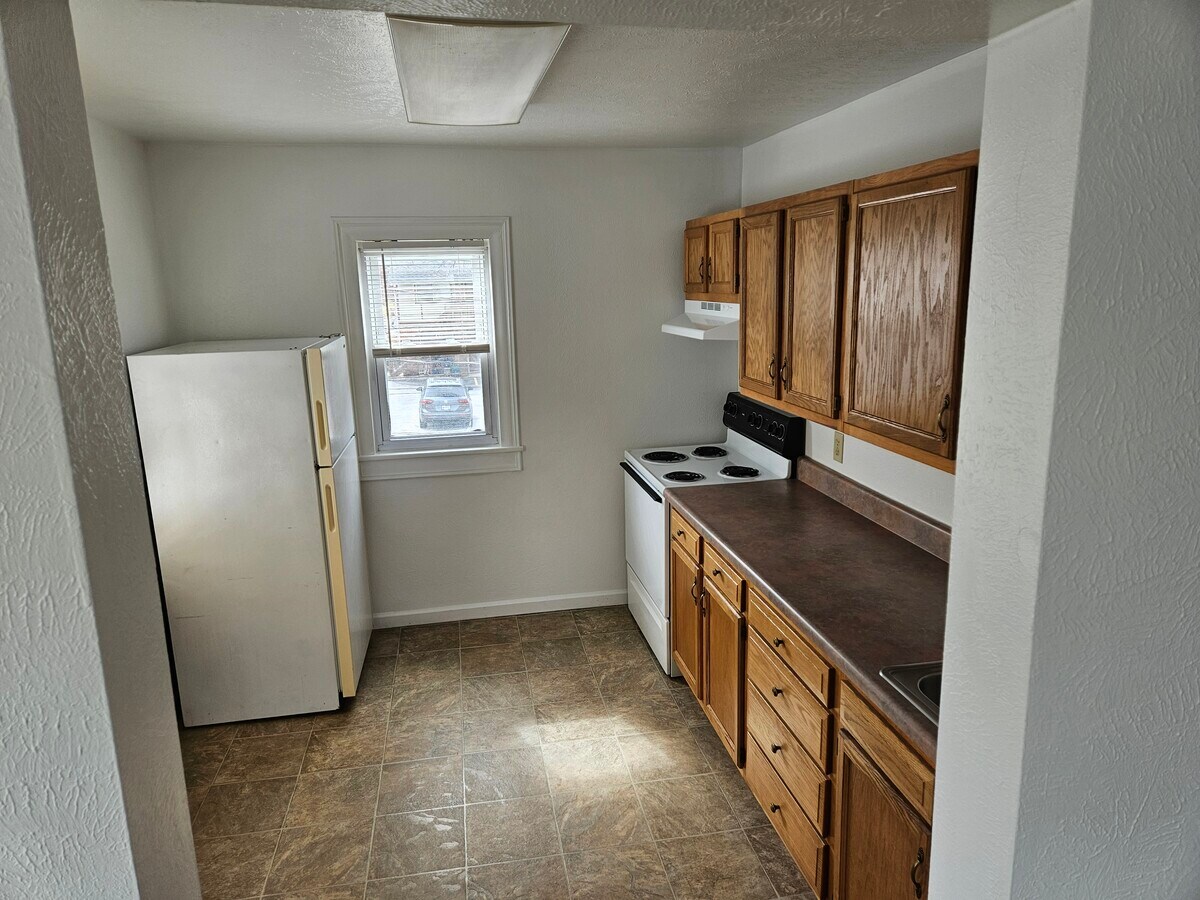 Photo - 137 N Church St Unit C
