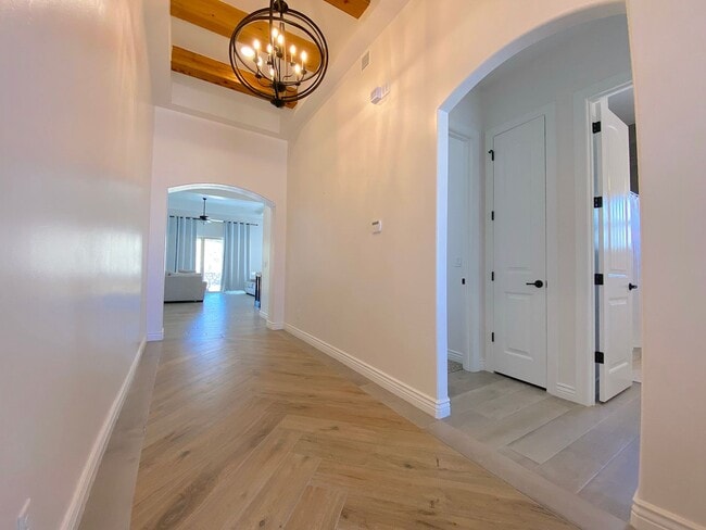 Photo - West El Paso Cimarron Neighborhood Stunning 4 bed/2.5bath