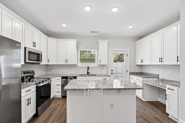 Photo - 3601 Lewiston Rd