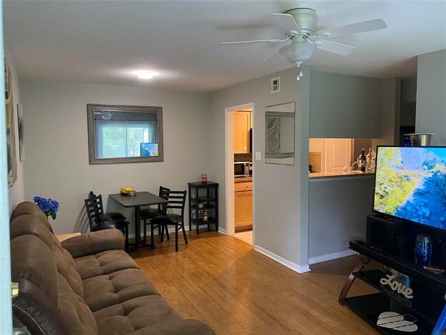 Photo - 3204 Menchaca Rd Unit 408
